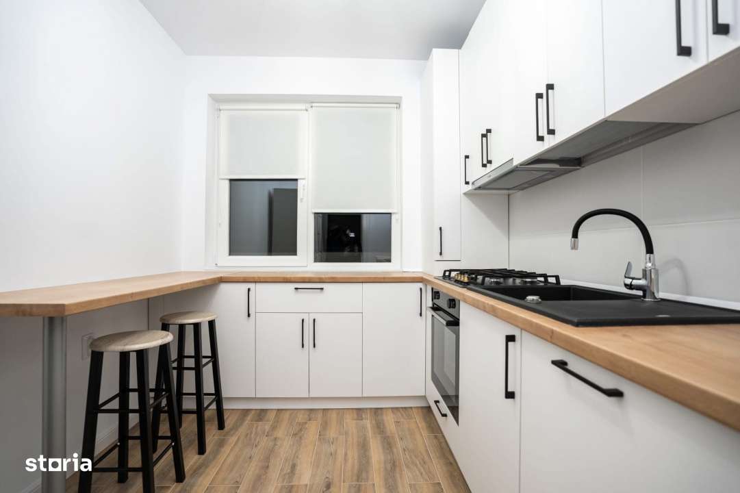 Apartament 2 Camere, Decomandat, 52mp, Parcare, Zona Terra - Imagine principală: 5/8