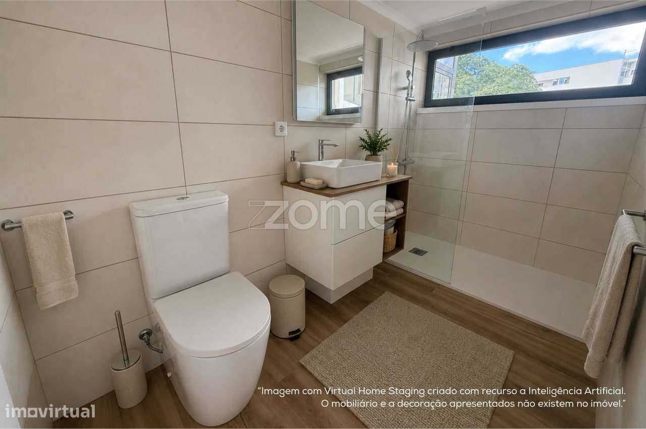 Apartamento T2 renovado no Paim.-7