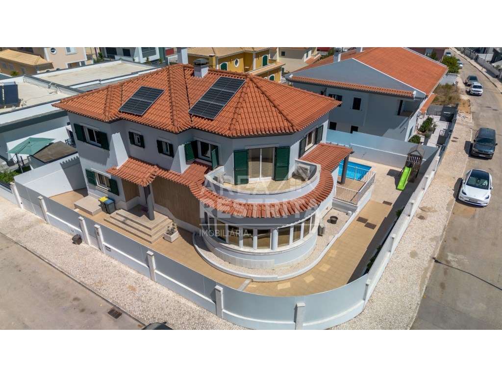 Moradia T5 (isolada) com piscina - Vale Ana Gomes - Setúbal - Grande imagem: 2/60