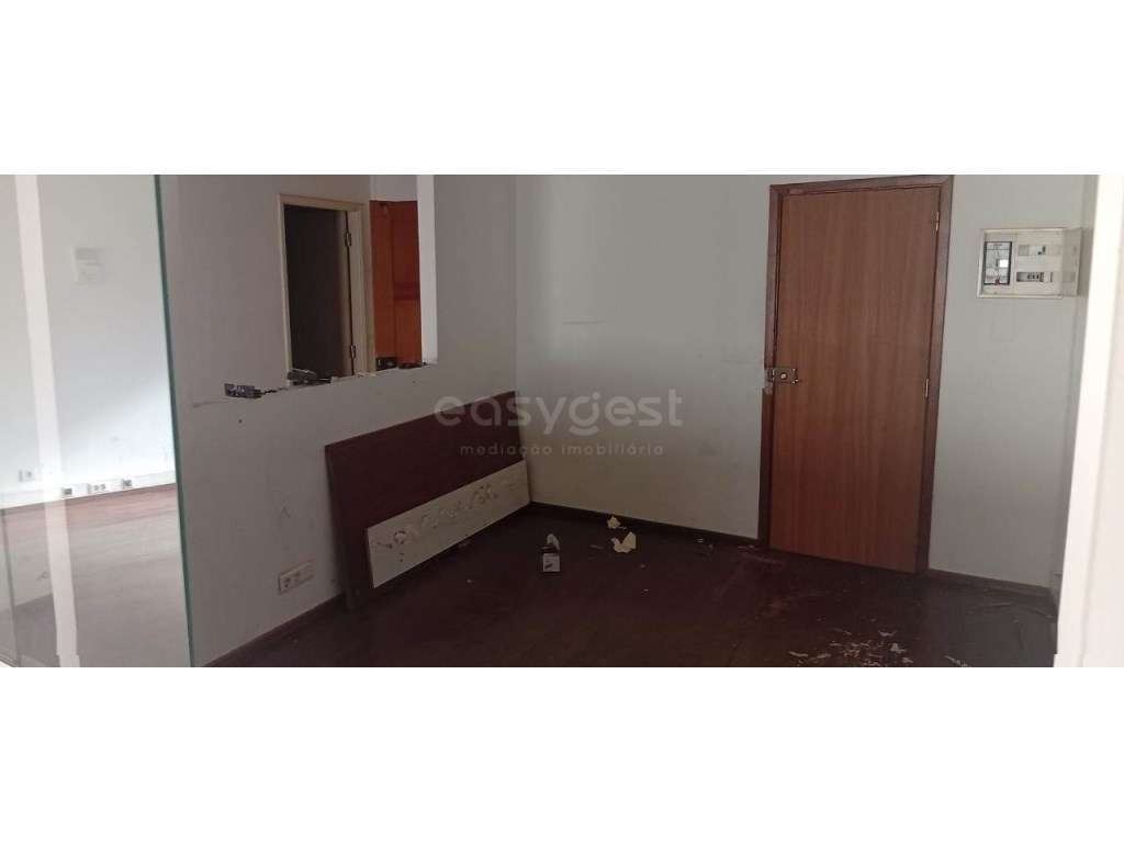 Escritório no Centro Comercial D. Dinis - no centro da cidade de Le... - Grande imagem: 4/7