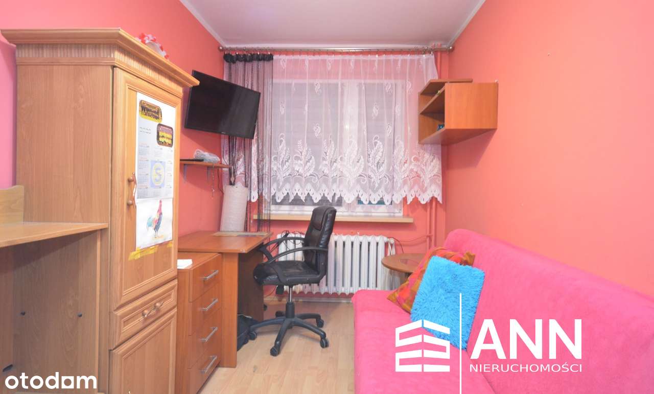 Przestronne mieszkanie z balkonem w Zabrzu-15