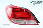 Farolim tras painel esquerdo Opel Insignia A|08-13 - 2