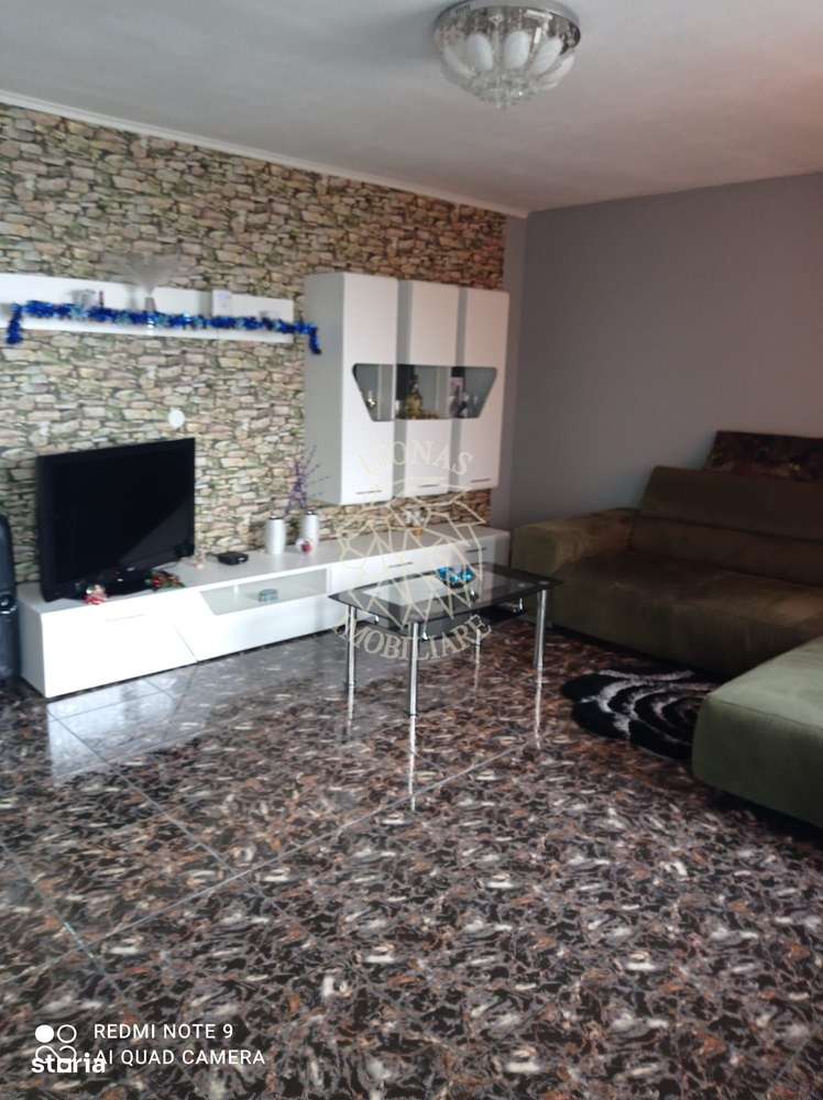 Casa 5 camere 220 mp-teren 2500 mp- terasa/garaj-Dealul Dumitrei - Imagine principală: 4/7