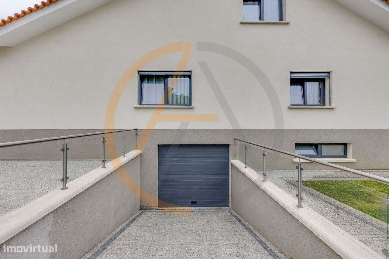 Moradia T6 c/ Piscina, amplo Espaço Exterior e Garagem | Vila do Conde-42