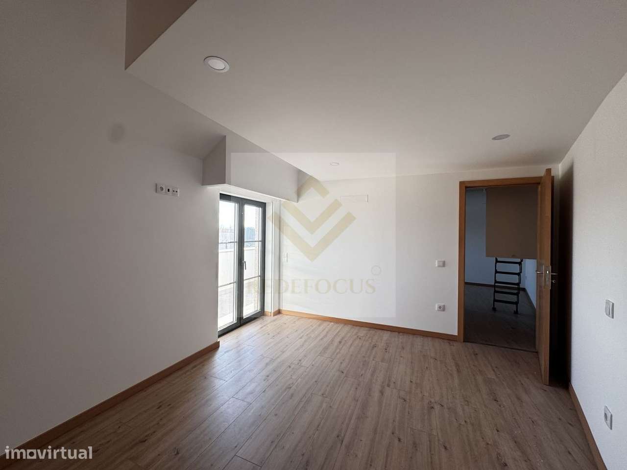 Apartamento T0 Novo no Centro de Ovar-6