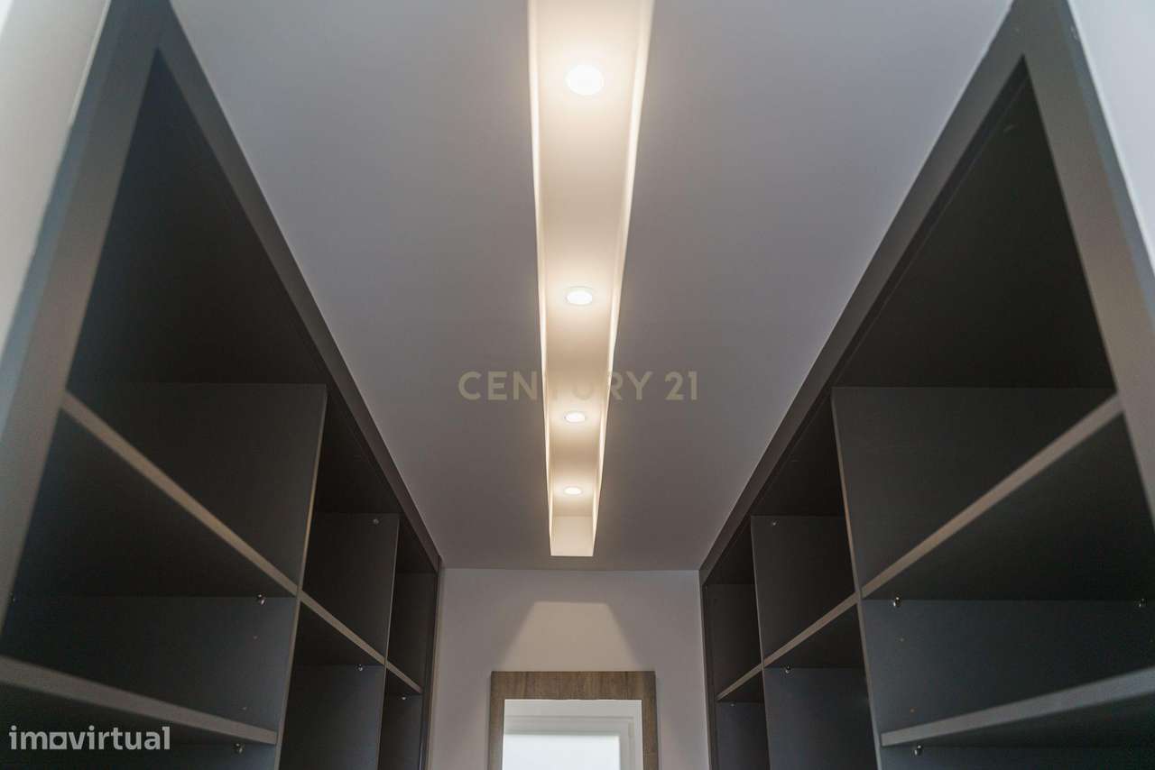 Moradia T3 Térrea a estrear com piscina e vista Serra-Setúbal-38