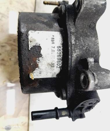 Pompa vacuum 55269802 1.6 jtd Fiat Doblo 2 seria - 3