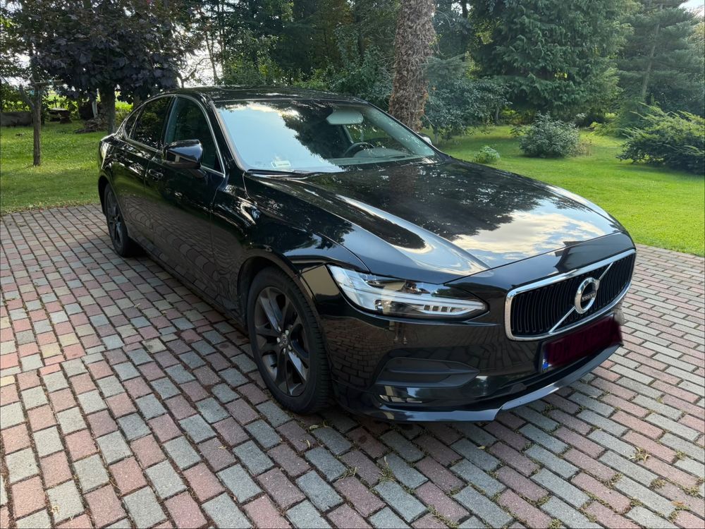 Volvo S90 D4 SCR R-Design 2017