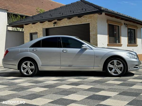 Mercedes-Benz S 350 (BlueTEC) d 4Matic 7G-TRONIC - 9