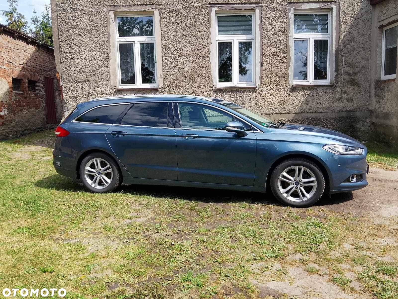 Ford Mondeo 2.0 TDCi Titanium PowerShift - 4