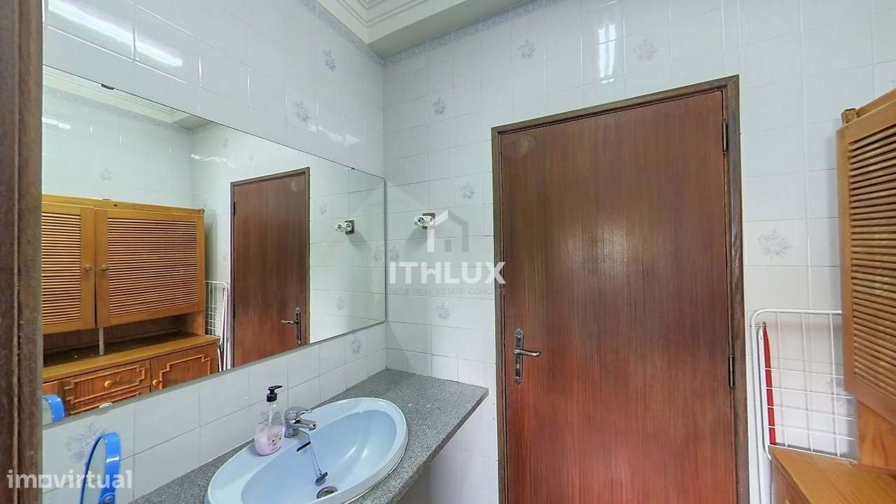 Moradia V5 com garagem localizado no Bairro Europa – Elvas - Portugal-41