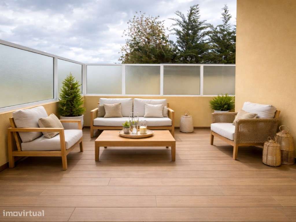 T2 com terraço e varanda | Totalmente renovado - Grande imagem: 5/18