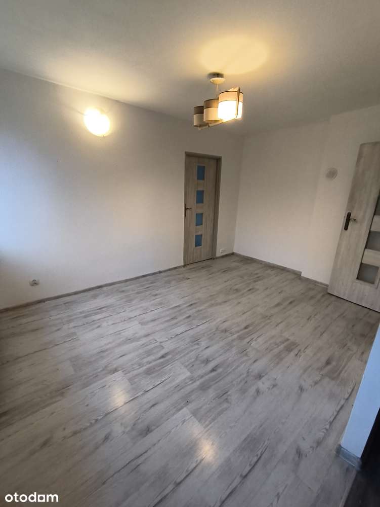 Jasne, świeżo wyremontowane mieszkanie pod miastem, okazyjna cena!-2