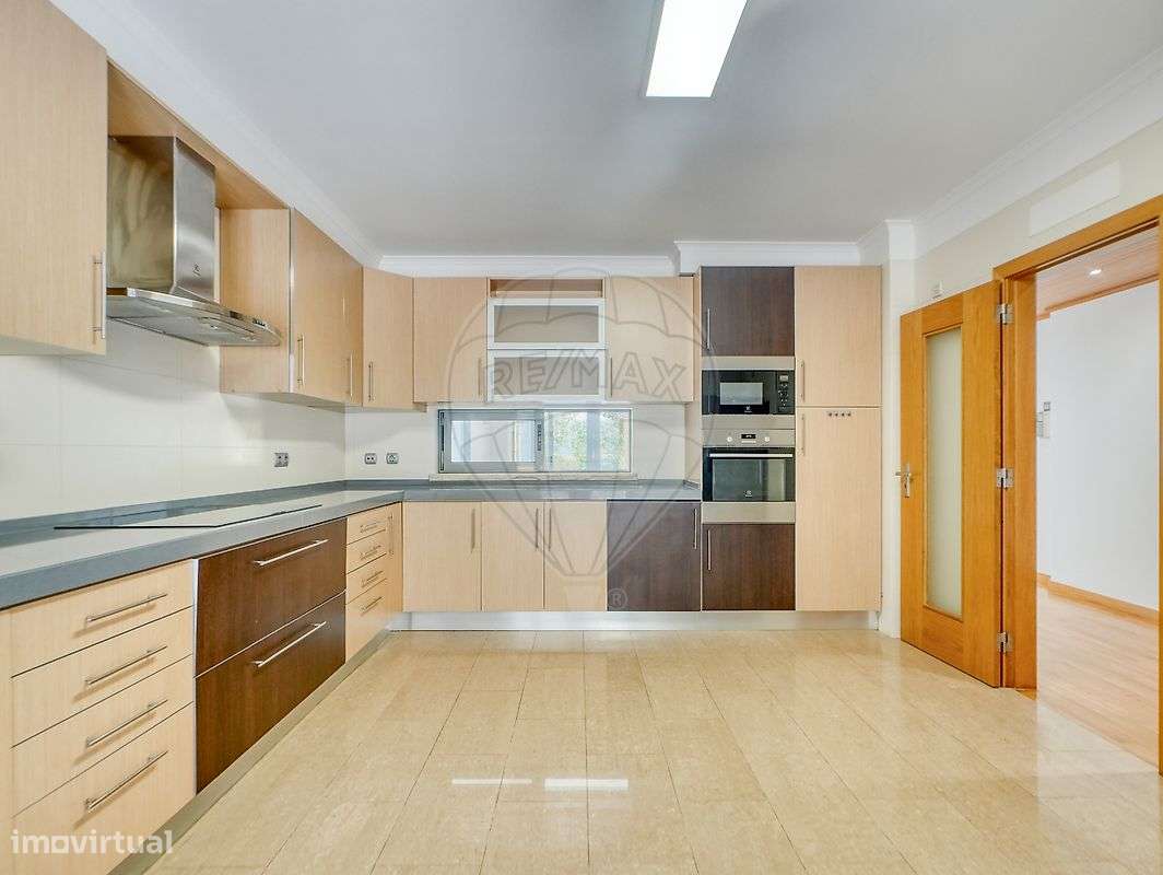 Moradia T4 para arrendamento - Grande imagem: 5/44