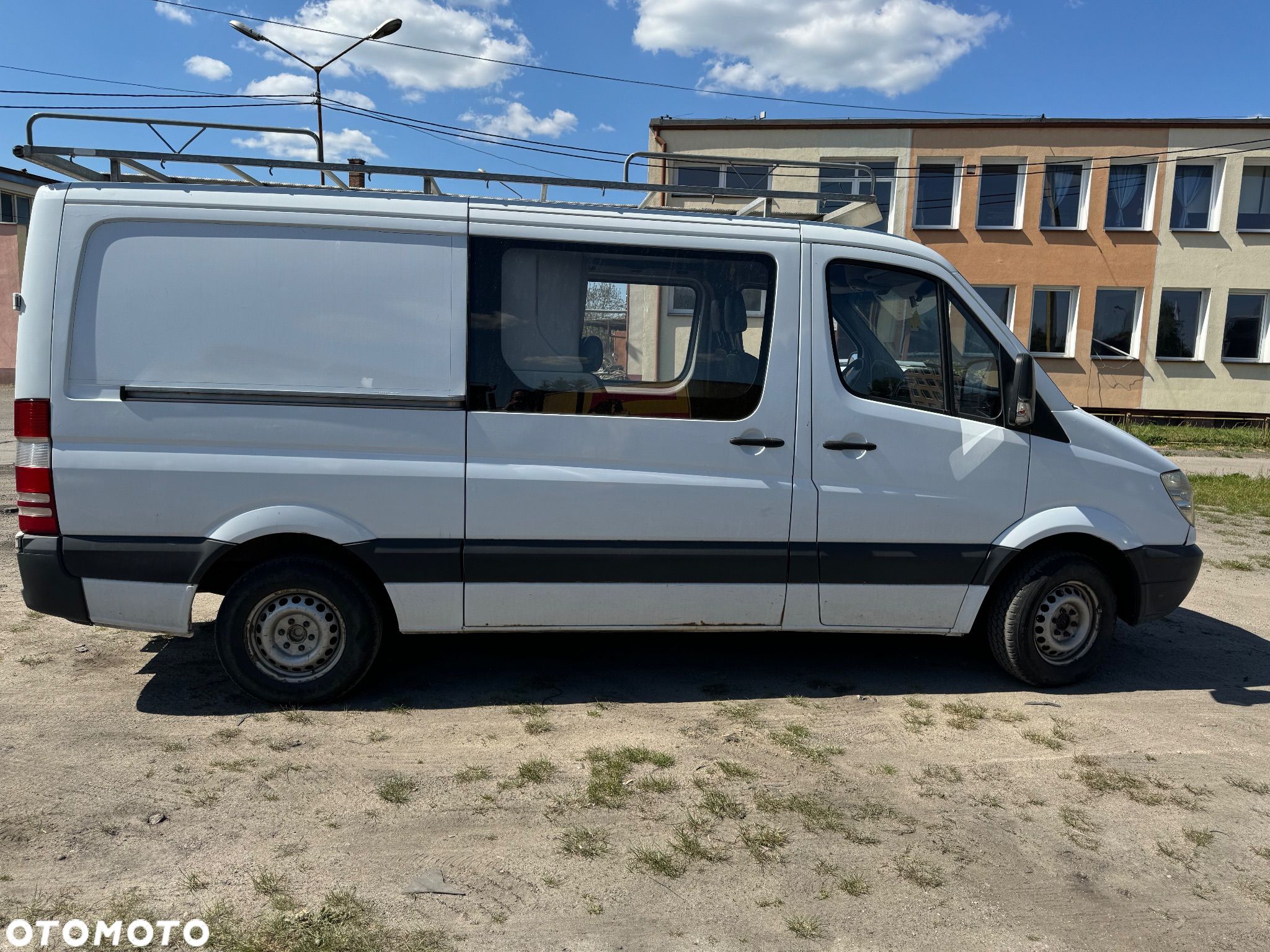 Mercedes-Benz Sprinter - 1