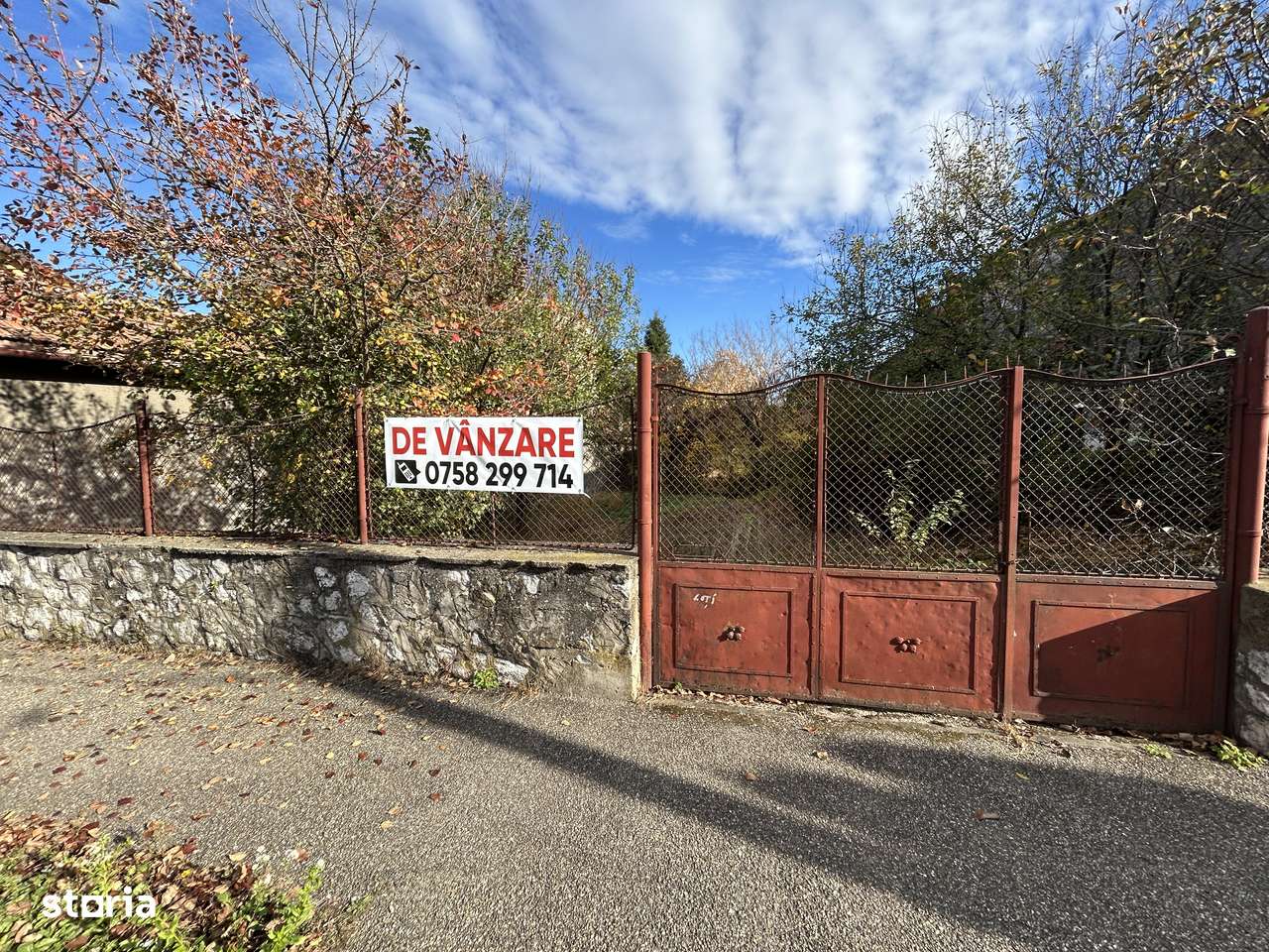 Vand teren ptr.constructie,str.Cuza Voda,spre Faleza Mures,st.720 mp. - Imagine principală: 4/10