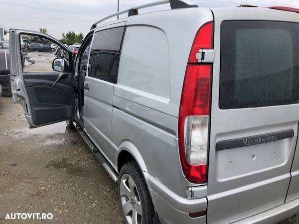 Dezmembrez Piese Mercedes Vito W639 109 2007 2.2 cdi - 5