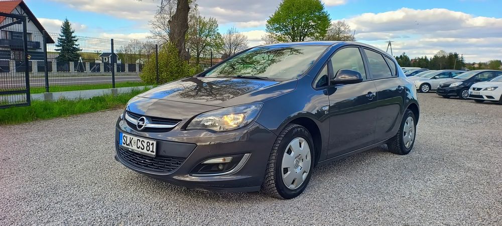 Opel Astra J 1.4 Turbo 150 Jahre 2012