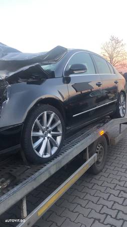 Dezmembram Volkswagen Passat B6 2.0 TDI an fabr. 2010 - 2