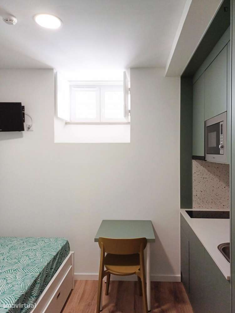 Estúdio - localizado em Cidral Coimbra - Grande imagem: 4/5