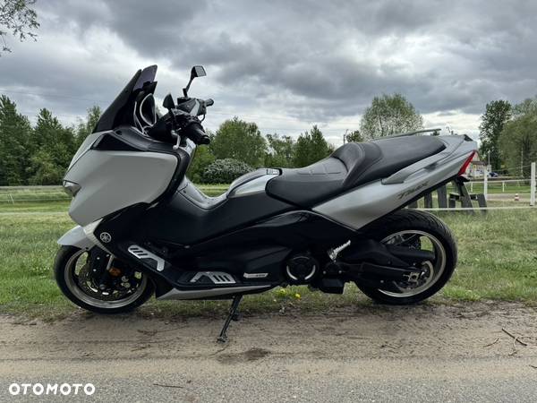 Yamaha Tmax - 2