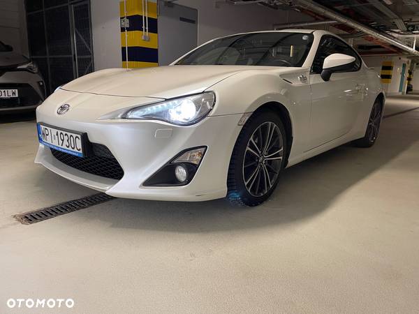 Toyota GT86 2.0 Prestige - 2