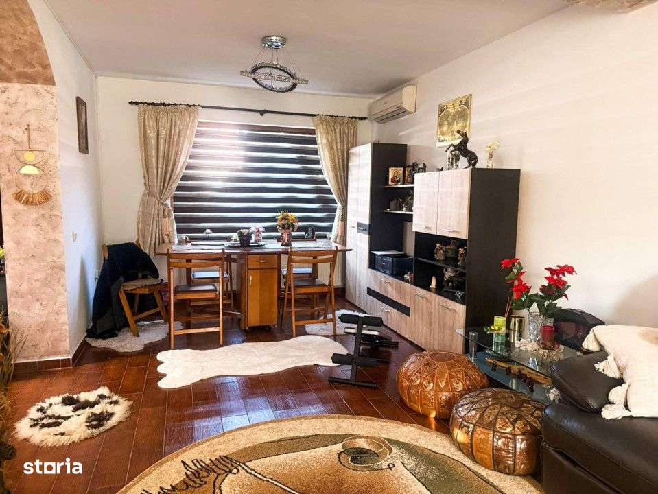 DE VANZARE | CASA 4 CAMERE | BRATIANU - Imagine principală: 3/12