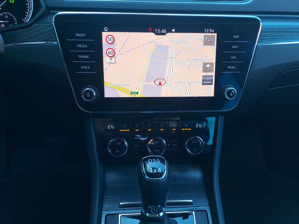 SKODA SUPERB Błękit Lava 4x4 DSG 2,0TDI 190KM Salon PL ASO