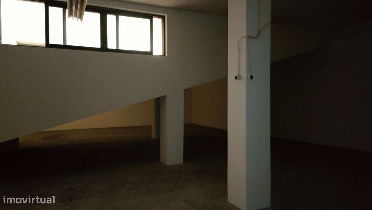 Cave - Armazém Centro da Cidade-5