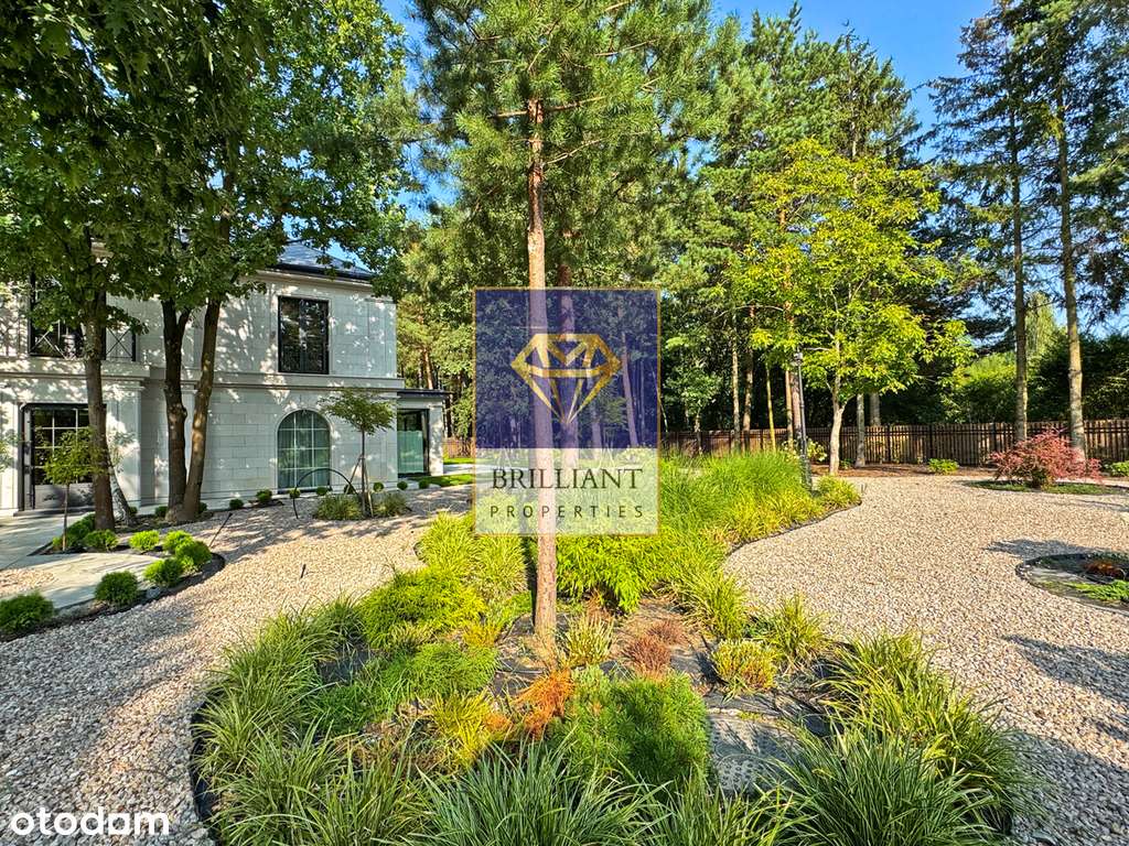 Rezydencja dla 2 rodzin. Duży ogród. Las Kabacki.-18