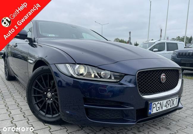 Jaguar XE - 1