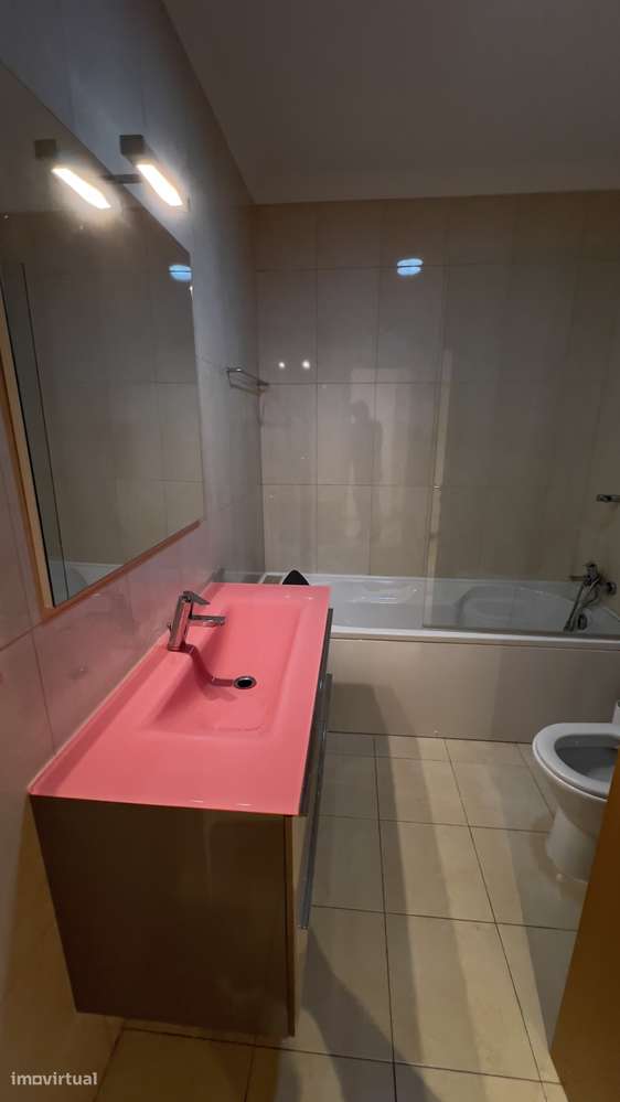 Apartamento T6 Duplex junto à Gulbenkian-22