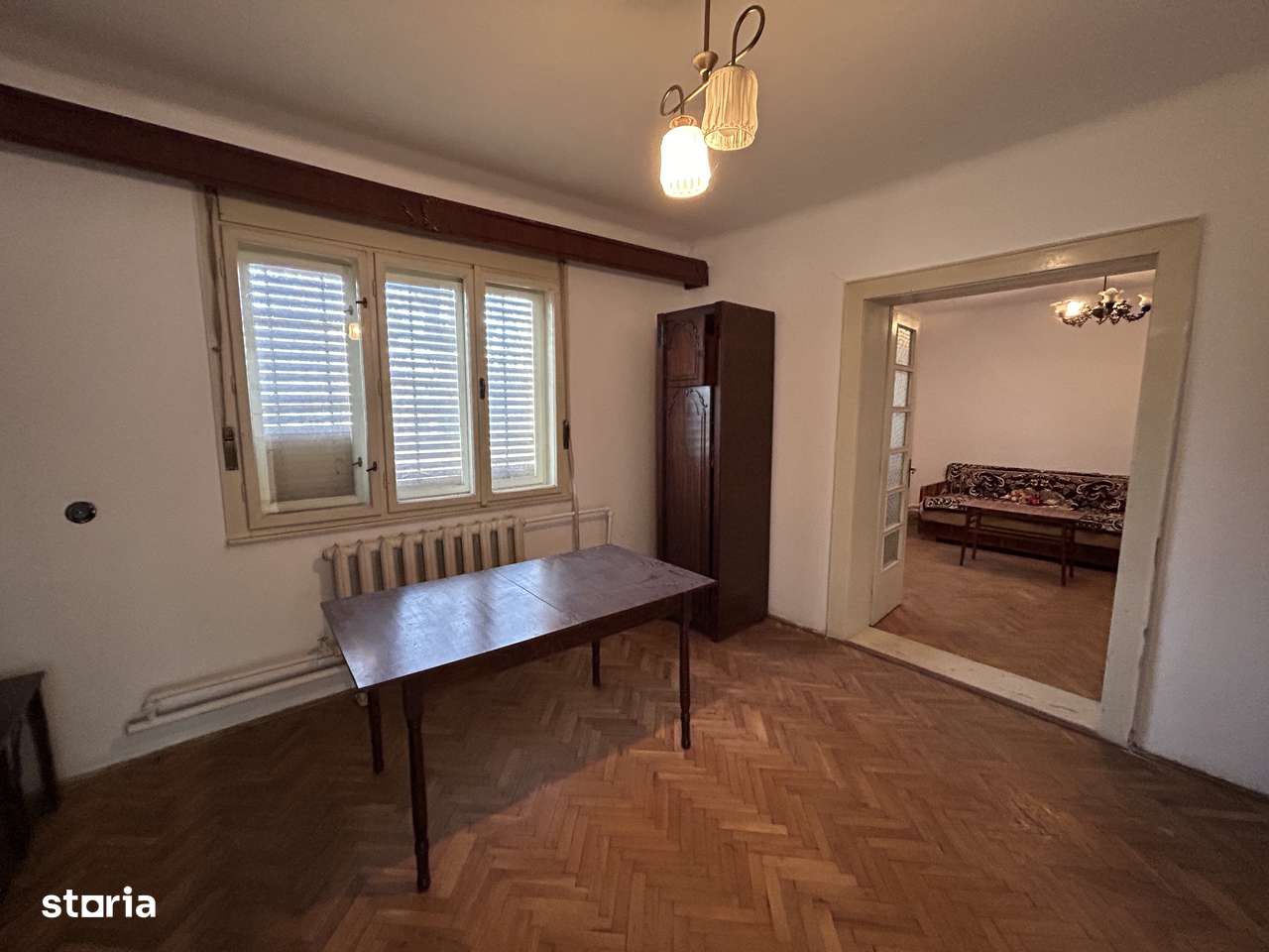 Vand casa mare 4 cam. Mandruloc, st.1.484 mp. sc.160,toate utilitatile-6