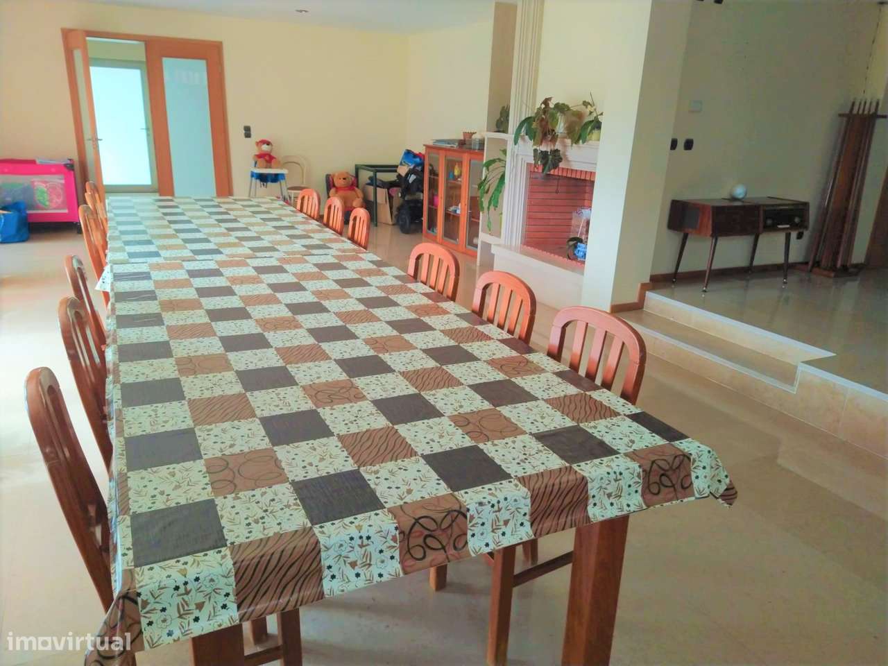 Esplendorosa Moradia T6 LUXO - Valongo-21