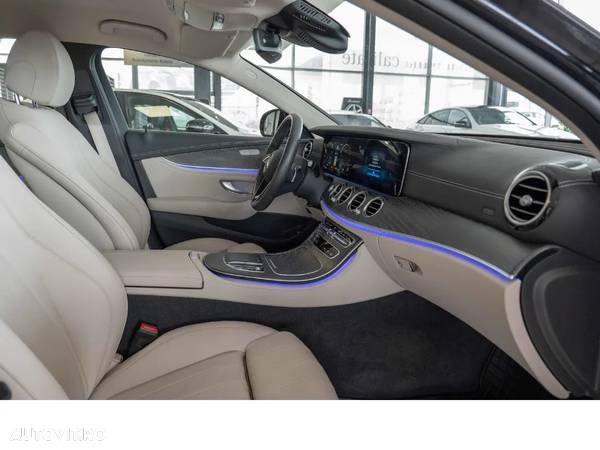 Mercedes-Benz E 300 de 4Matic 9G-TRONIC Exclusive - 27