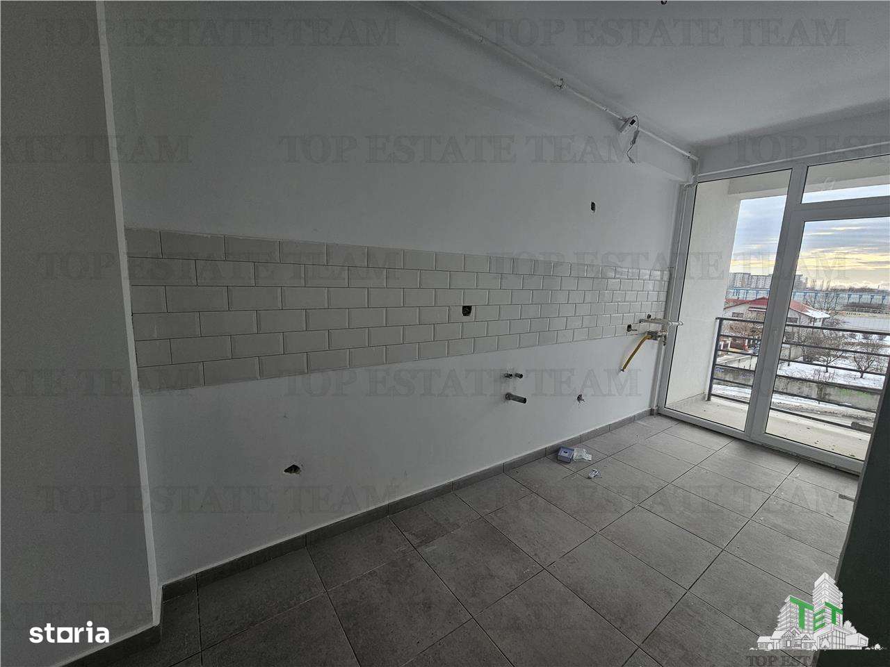 De vanzare Garsoniera - 42mp bucatarie inchisa- Chiajna- Rosu - Imagine principală: 4/5