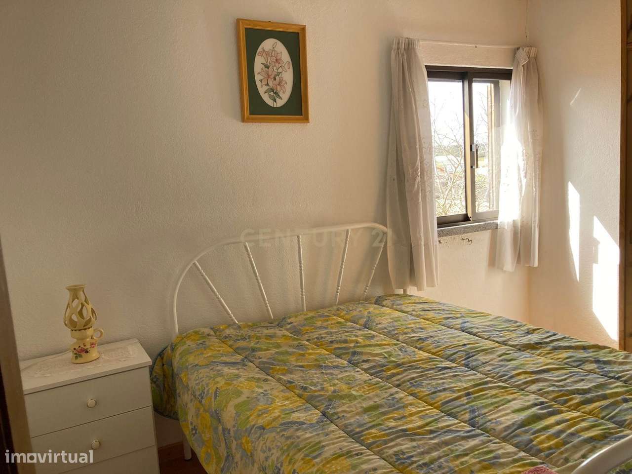 Moradia Isolada T2 em Pinzio - Pinhel - (Guarda) com garagem fechada-9