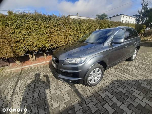 Audi Q7 3.0 TFSI Quattro Tiptronic - 16