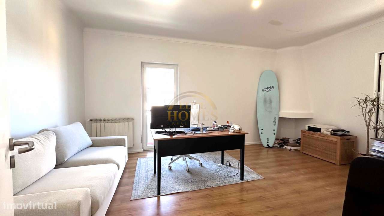 Moradia Independente T4 com Jardim e Vista Rio em Vila Fria – Porto Sa-26