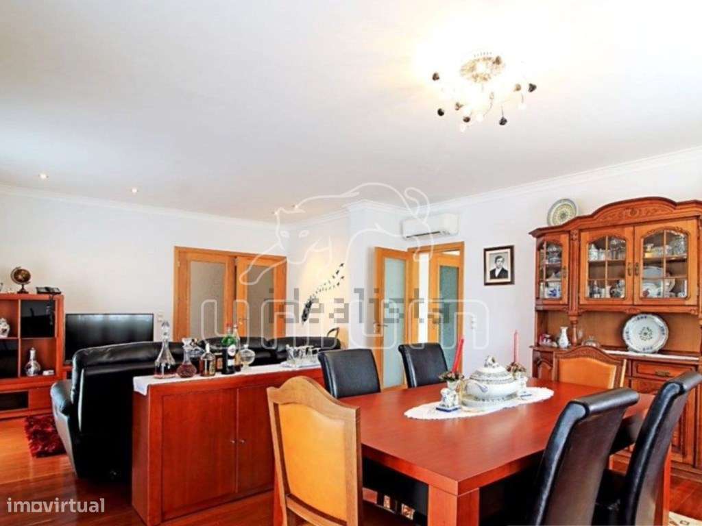 Moradia T5 na Areosa - Grande imagem: 4/9