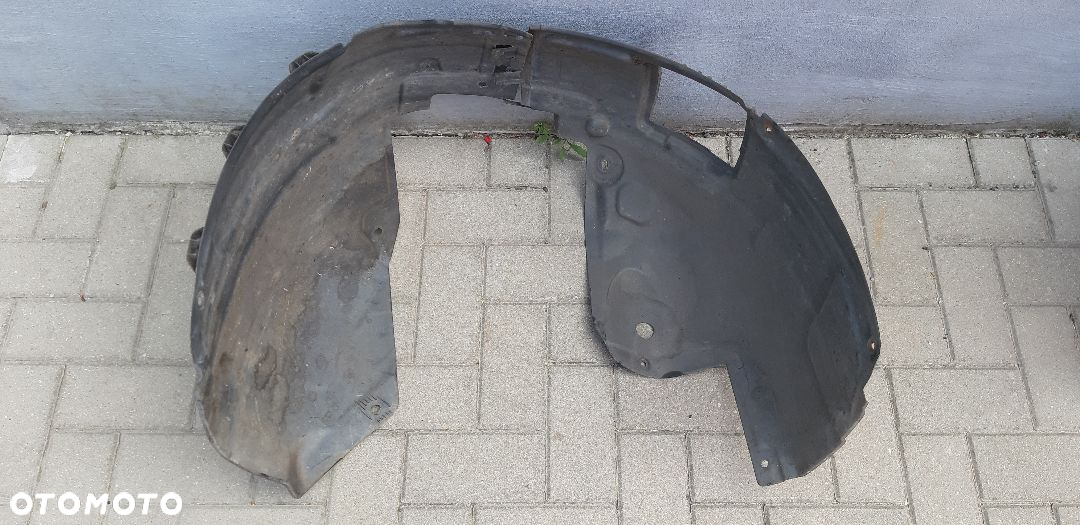 Nadkole prawy przód 13129628 Opel Zafira - 2