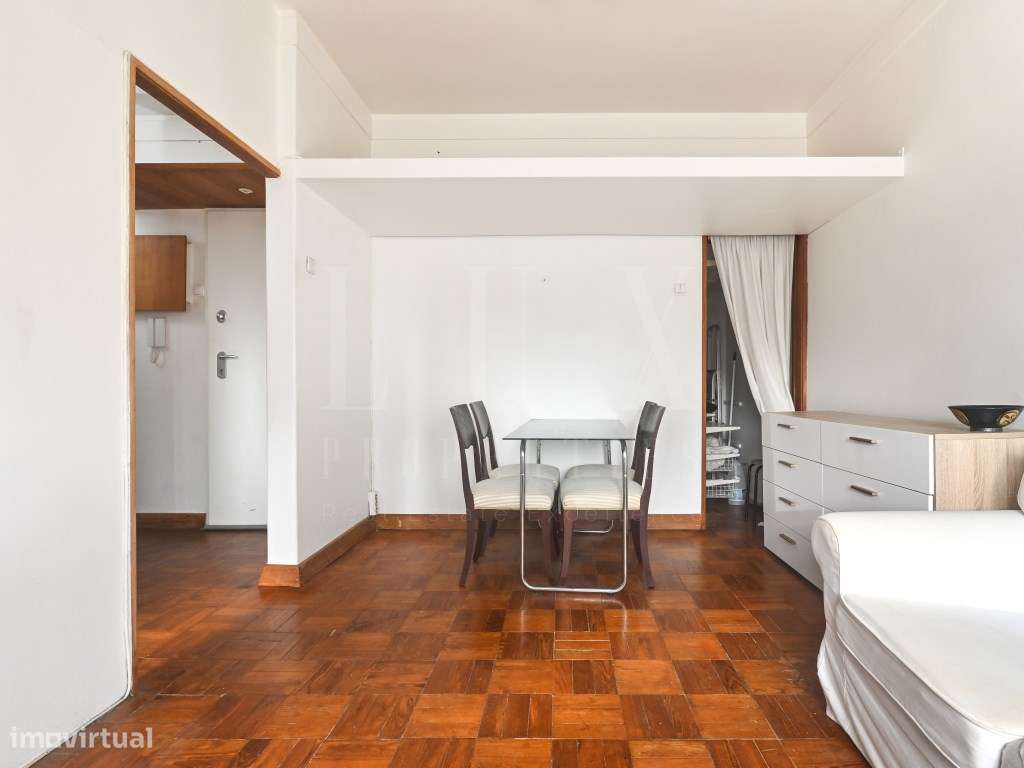 T1 EM CAMPOLIDE | VISTA AMOREIRAS ! EXCELENTE OPORTUNIDADE DE INVES...-4