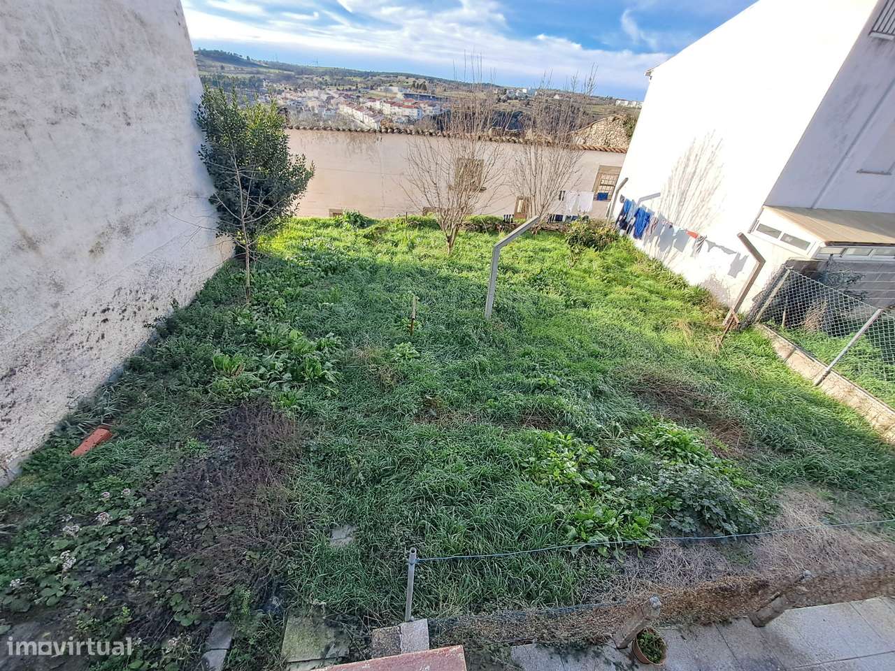 Moradia na zona histórica em Miranda do Douro-9