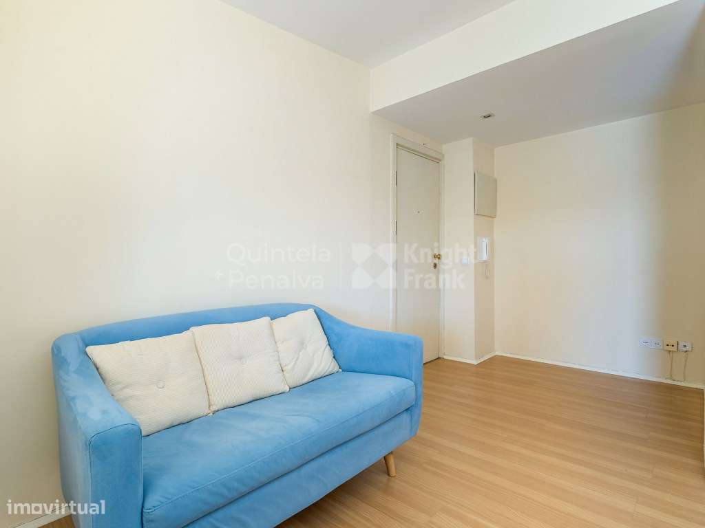 Apartamento T1 com terraço para arrendar na Pampilheira, Cascais - Grande imagem: 4/25