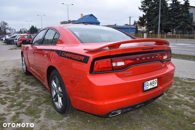 Dodge Charger 5.7 R/T - 7