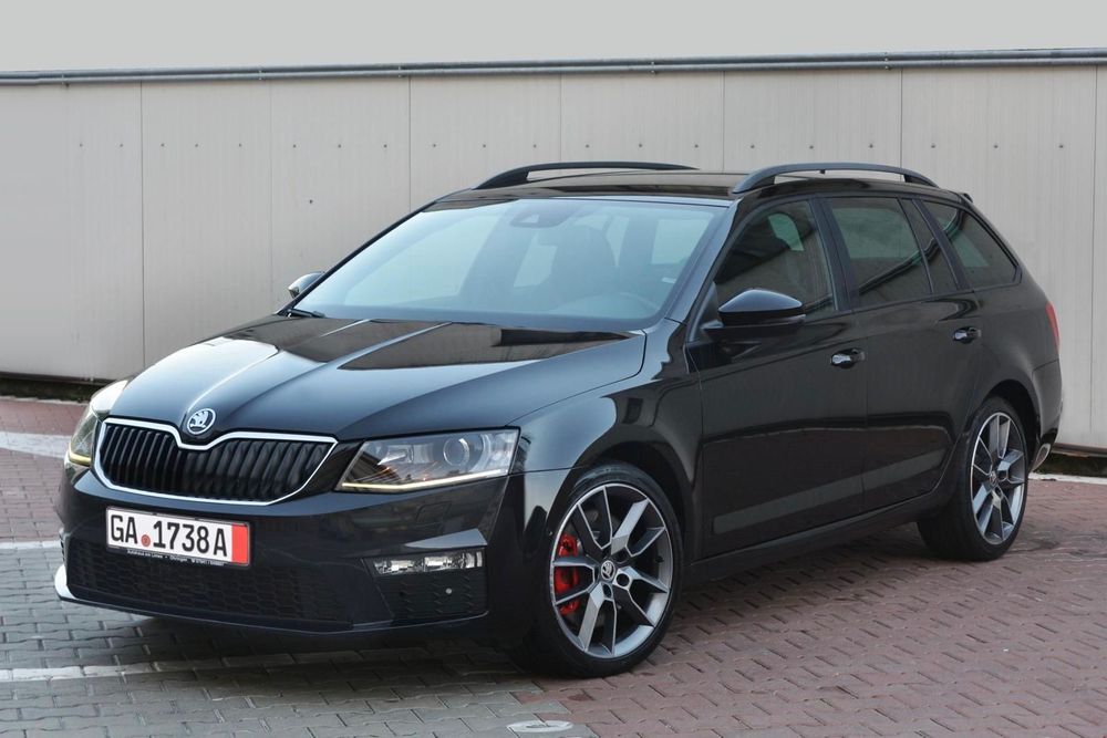 Skoda Octavia III [2013 - 2019] 2.0 TDI (Green tec) 4x4 DSG RS 2015