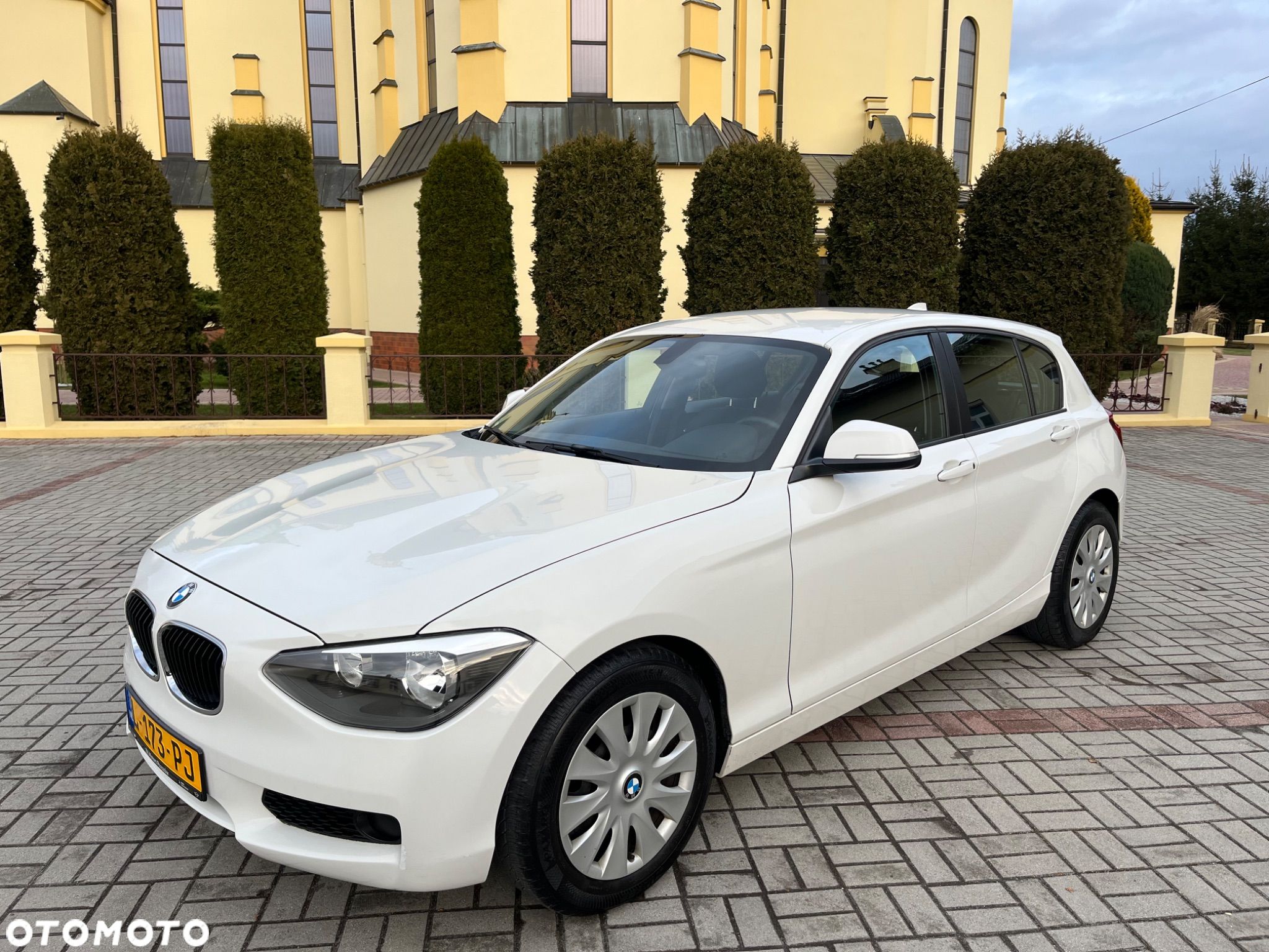 BMW Seria 1 116i - 1