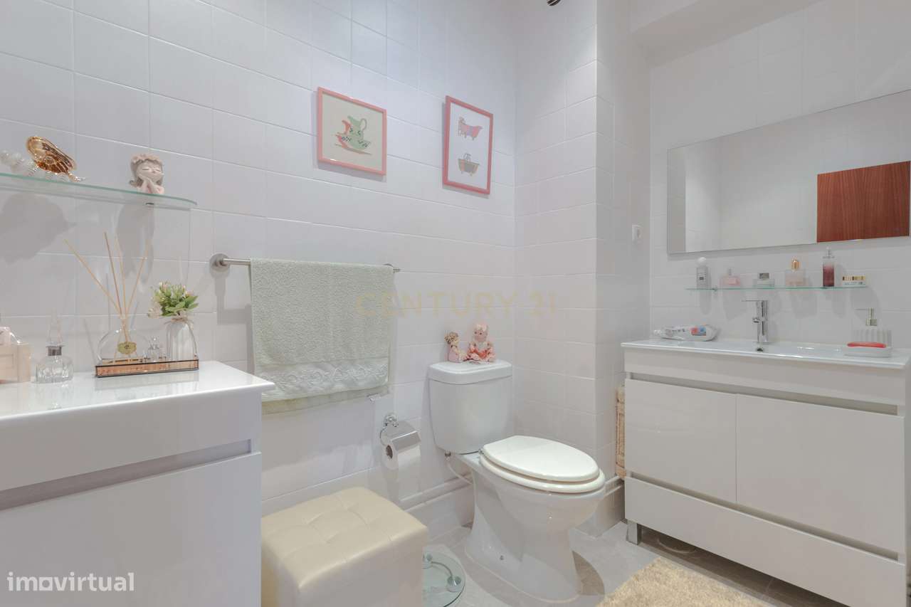 T2 com Vista Mar no 6.º Andar | Matosinhos Sul-12