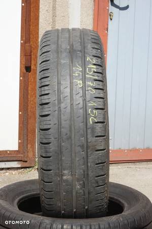 215 70 15C Hankook Vantra LT - 1