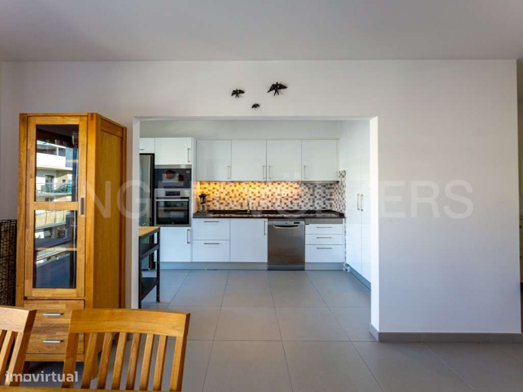 Penthouse Exclusiva T3 com Jacuzzi e Vista Mar - Tavira-9